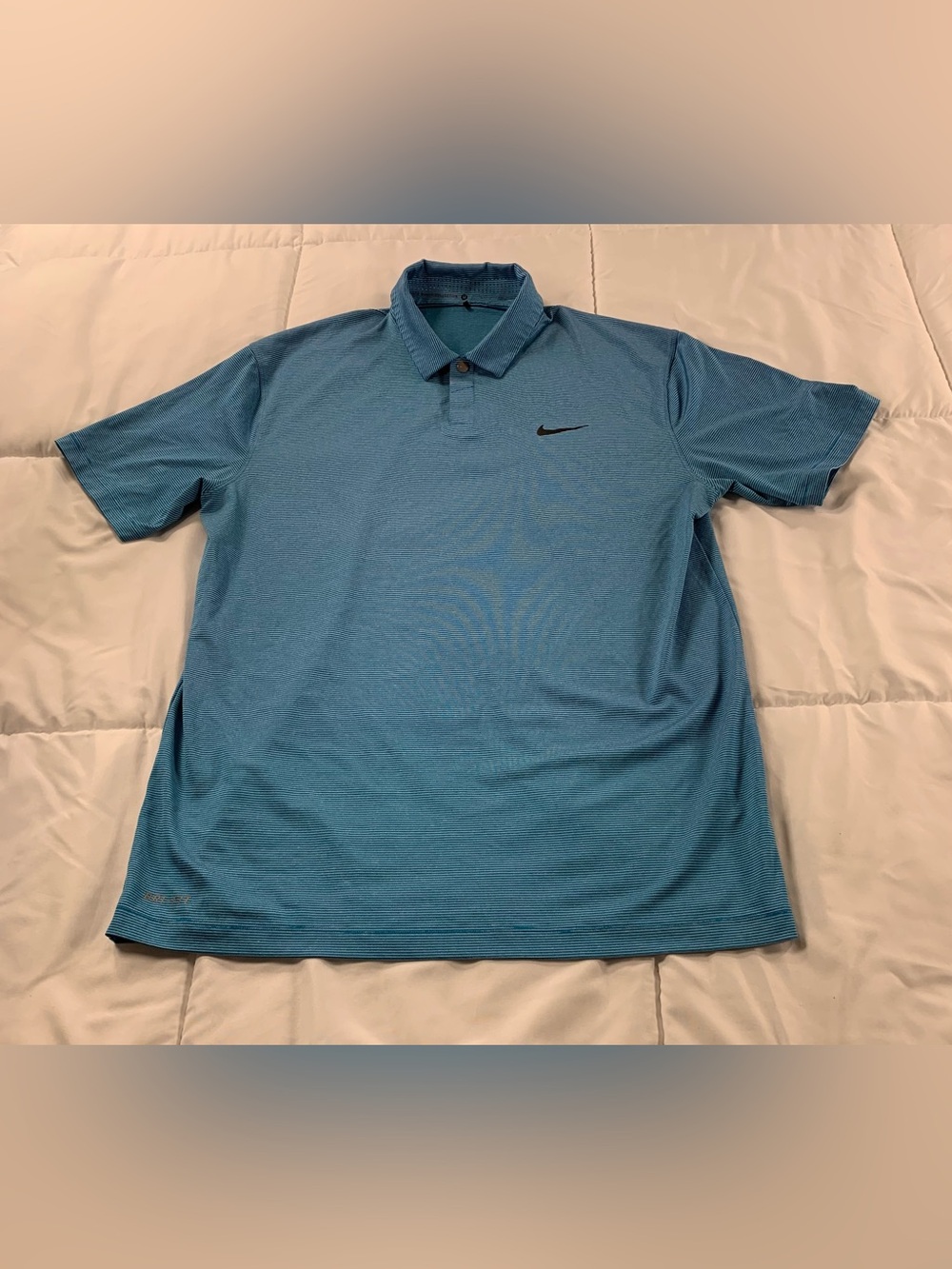 Pre loved Nike shirt size M
